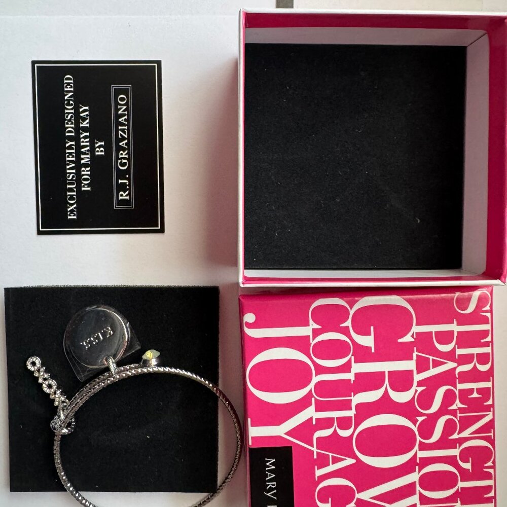 mary kay charm bracelet